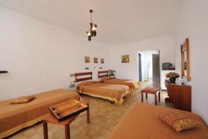 Ariadne Beach APTS