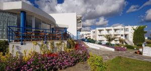 Ariadne Beach APTS