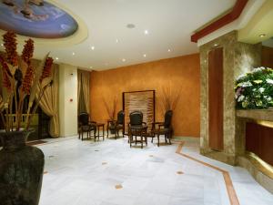Mythos Palace